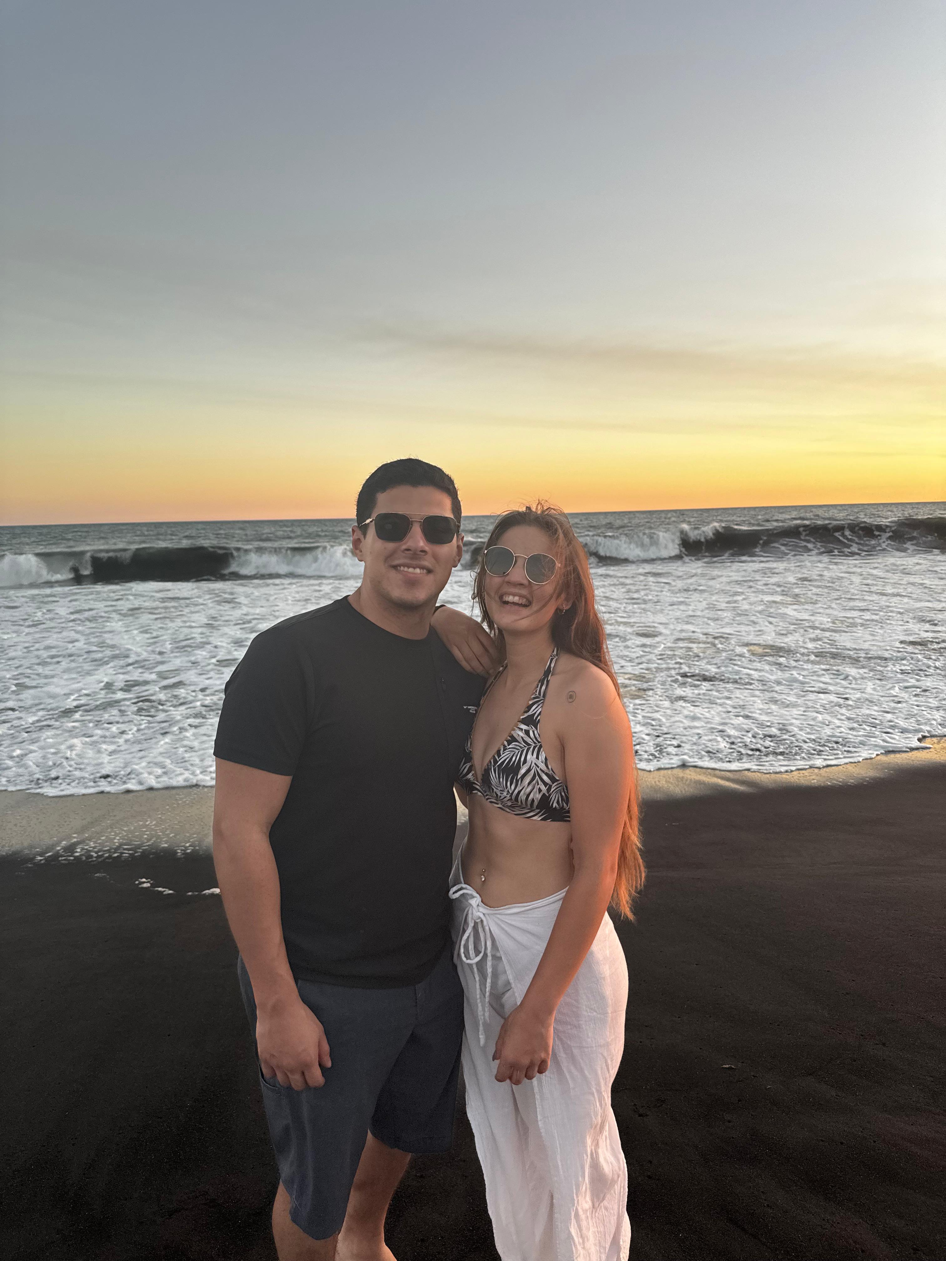 César y Nathalie en una de sus aventuras